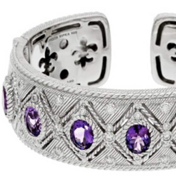 Judith Ripka Sterling Bezel Set Amethyst Cuff Box - Picture 2 of 8